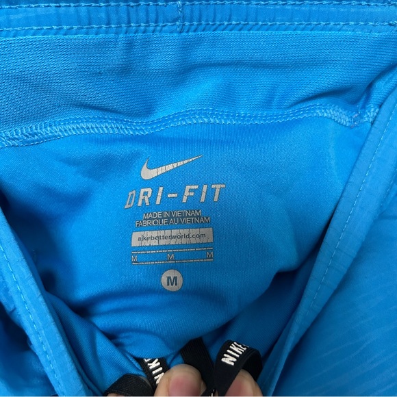 Nike dri fit shorts - Picture 4 of 4